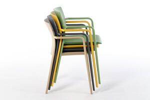 Die Outdoorstühle Lurano AL können gut gestapelt werden